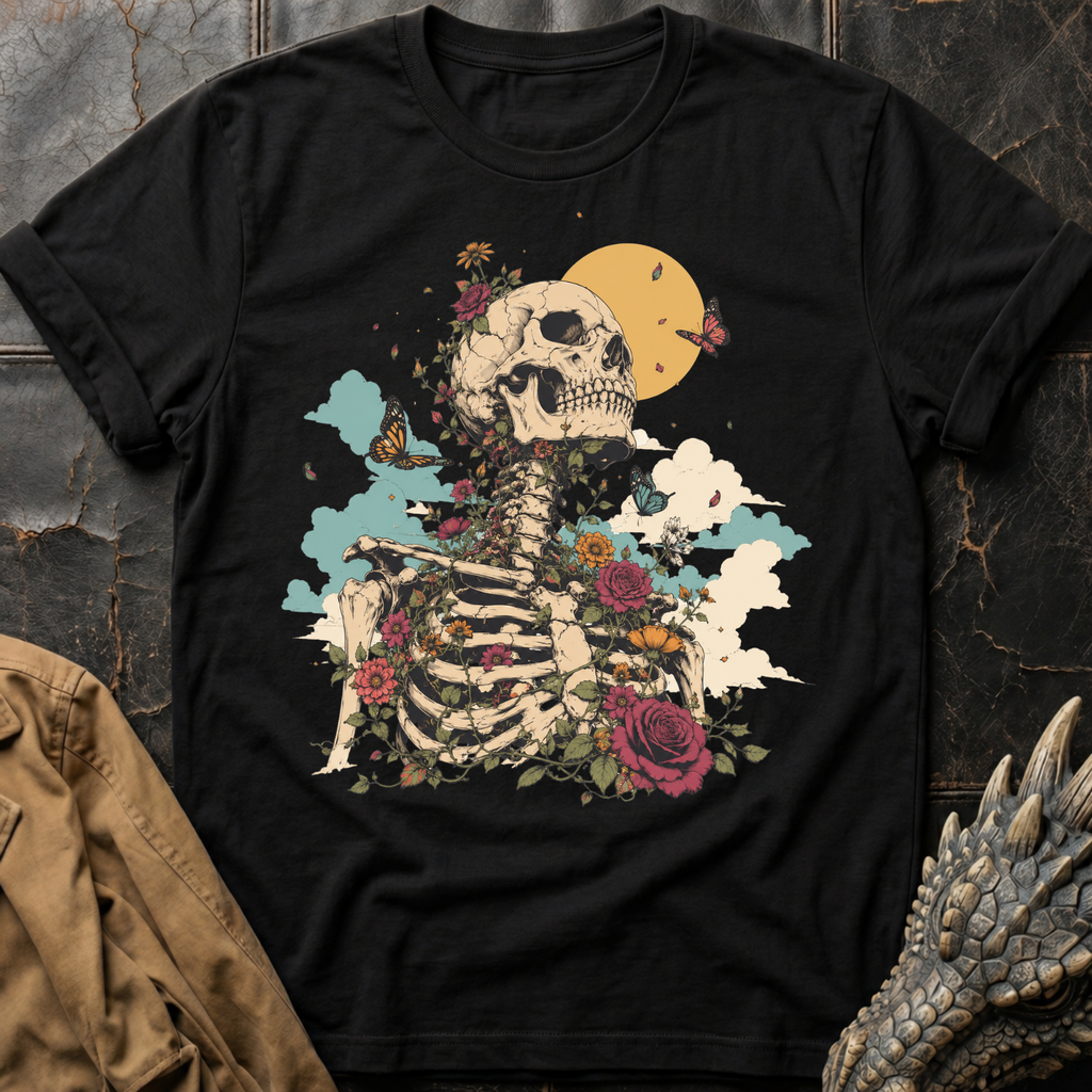 Still Blooming | T-Shirt
