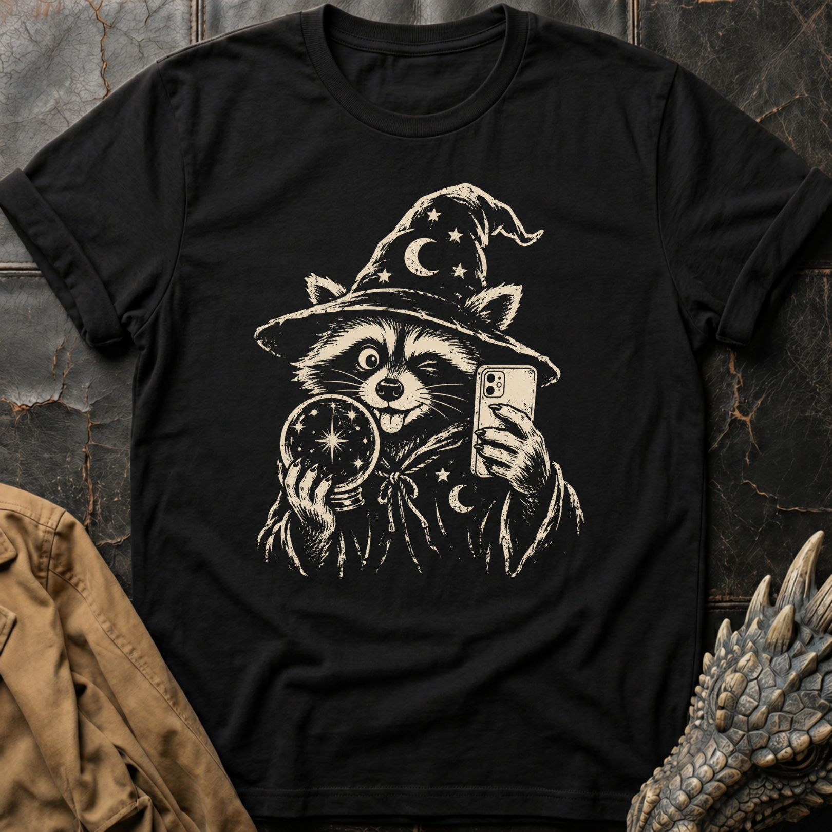 Racoon Selfie | T-Shirt