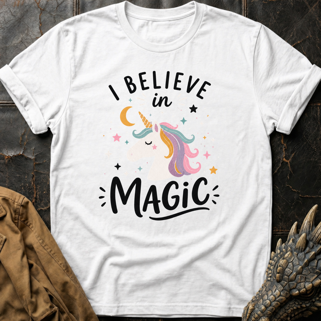 I Believe In Magic  | T-Shirt